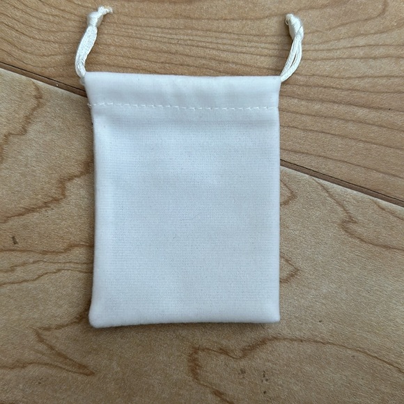 Boys Lie Crystal Clear Silver Necklace - Picture 3 of 6